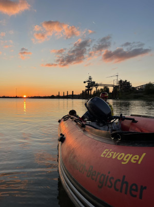 Und schließlich endete der Übungstag wie er begann - mit einer wunderschönen Sonnenreflektion über dem Wasser