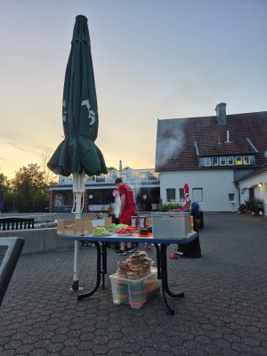 Zum Abendessen gab es selbstgemachte Burger...